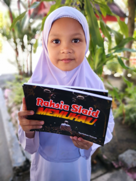 Buku Kelua